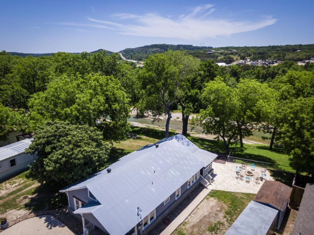 WHIPPOORWILL HILL ON THE GUADALUPE home Image 33